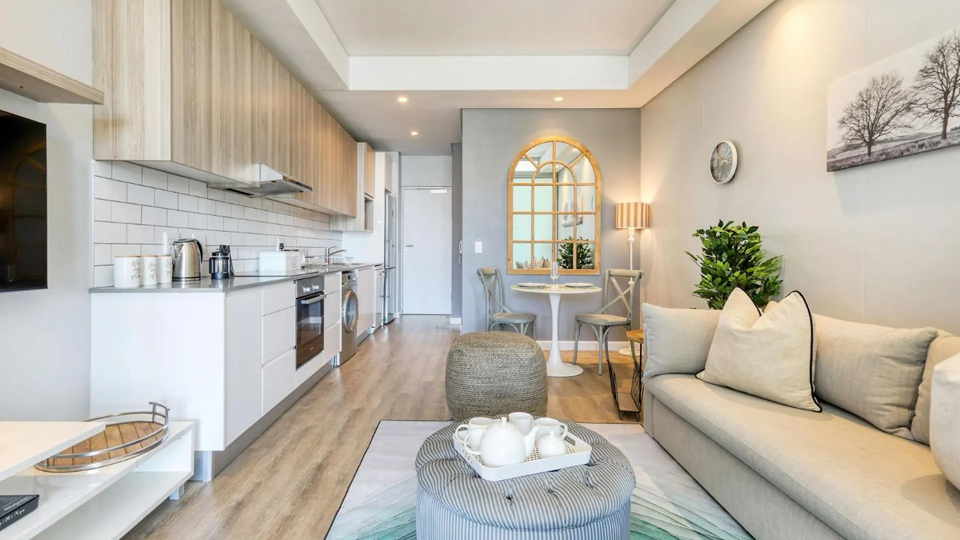 Backup-Powered Balcony Apartment Cape Town South Africa